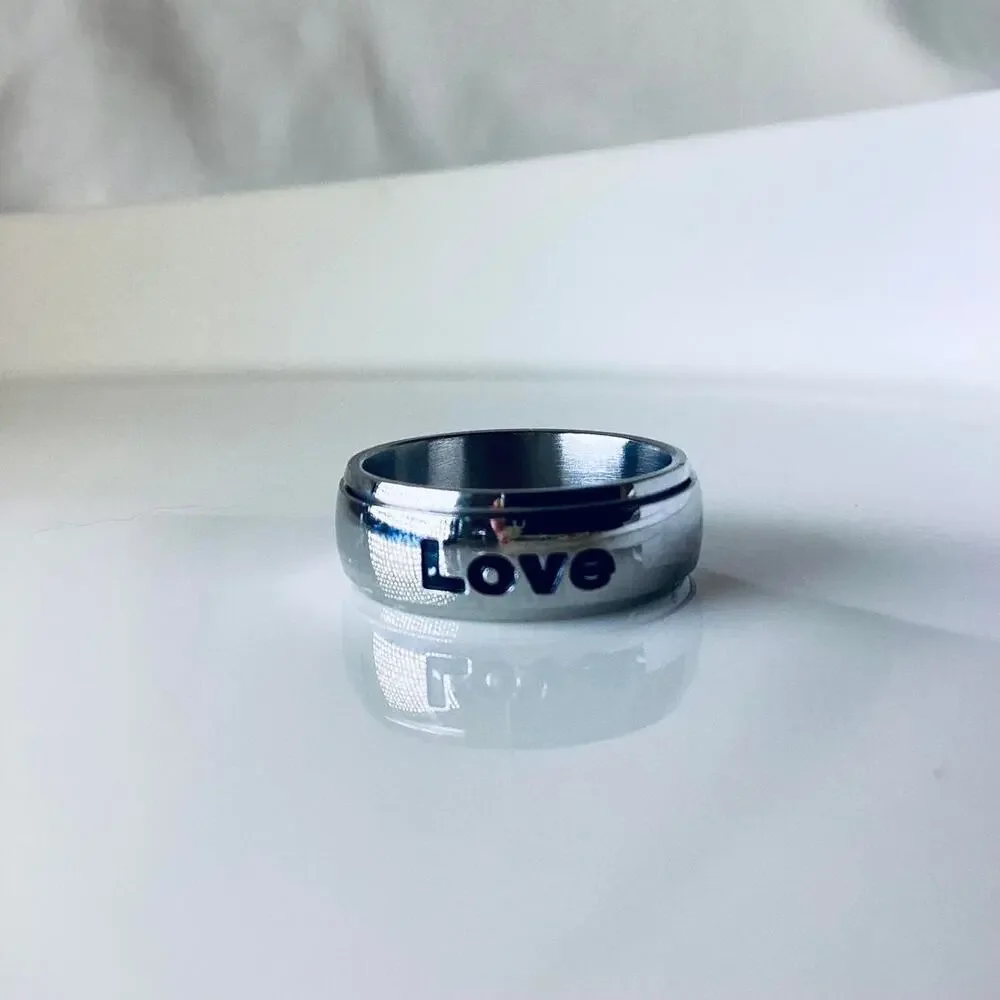 Silver Tone LIVE LOVE LAUGH Spinner Ring